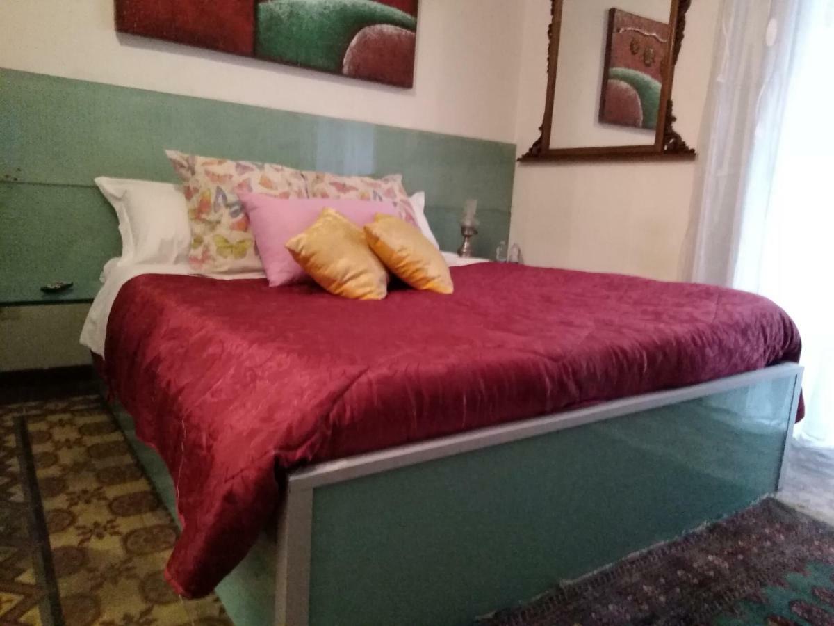 Bed and Breakfast House Vintage Катания Экстерьер фото